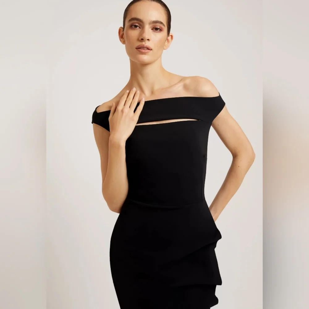 Chiara Boni Black One-Shoulder Sheath Dress with Side Ruffles Size 10(46) In EUC - Picture 3 of 13